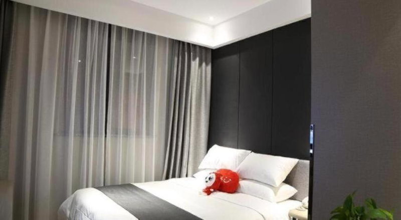 Thank Inn Plus Jiangsu Taizhou Renmin Hospital, T'ang-wan-chen, China
