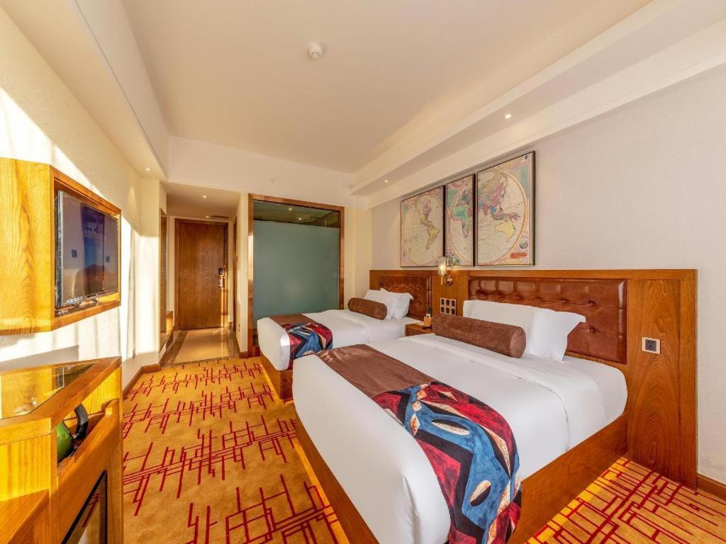 Hotel · James Joyce Coffetel Kunming Railway Station Huancheng Nan Road Metro Station, Kunming