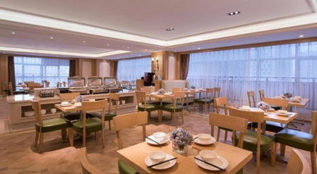 Vienna Hotel Zhengzhou East High-Speed Railway Station, Zhengzhou, China