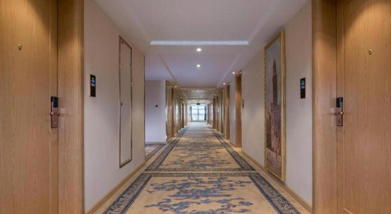 Vienna Hotel Zhengzhou East High-Speed Railway Station, Zhengzhou, China