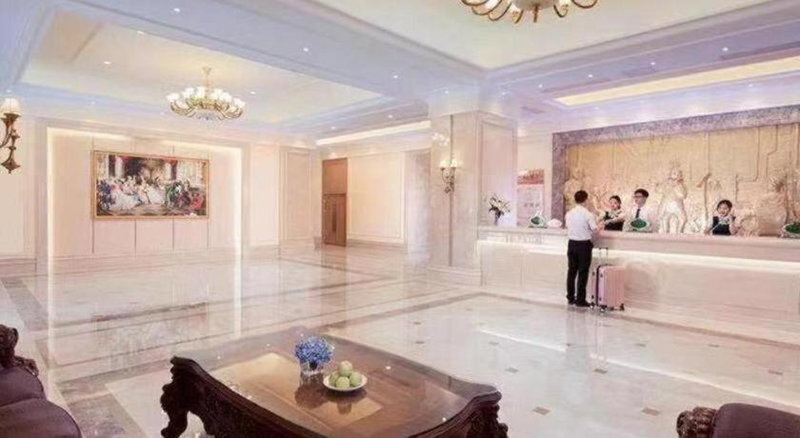 Vienna Hotel Zhengzhou East High-Speed Railway Station, Zhengzhou, China