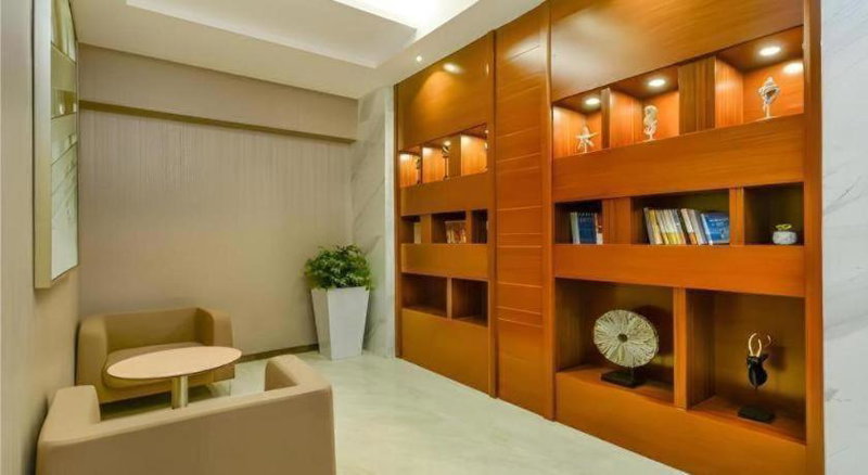 City Comfort Inn Chongqing Shiqiao Plaza Metro Station, Shapingba, China