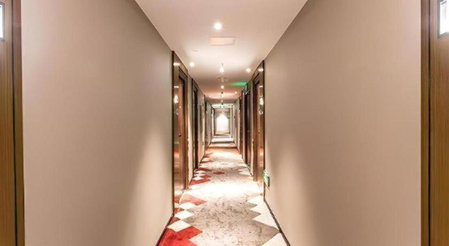 Borrman Hotel Beihai Avenue High-speed Railway Station, Gaode, China
