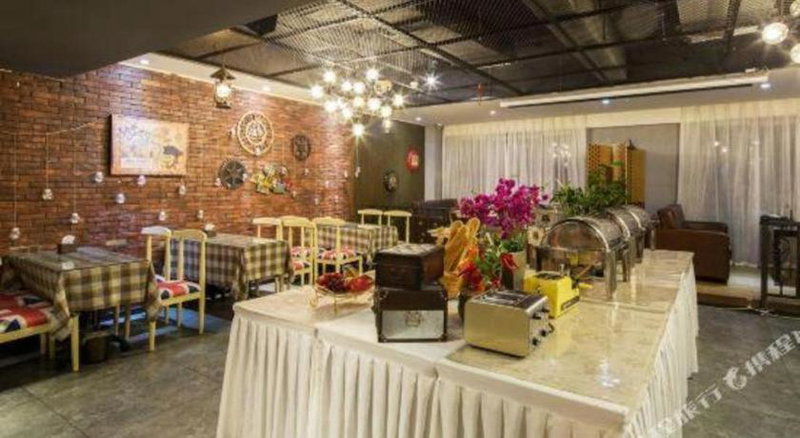 James Joyce Coffetel Chengdu Jianshe Road Dongjiao Jiyi Square, Chengdu, China