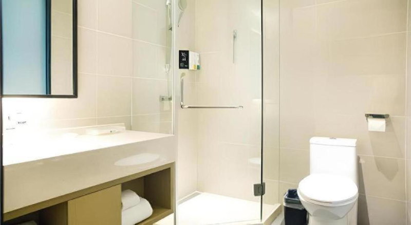 City Comfort Inn Jingzhou Greenland Overseas Beach Wuyue Plaza, Shashi, China