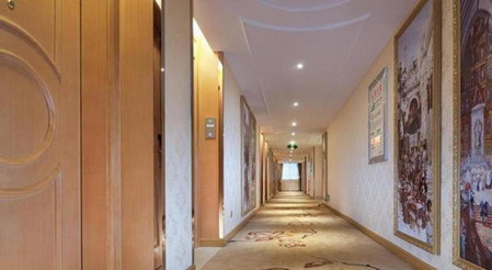 Vienna Hotel Kunming Beijing Road Chuanxin Gulou Metro Station, Kunming, China