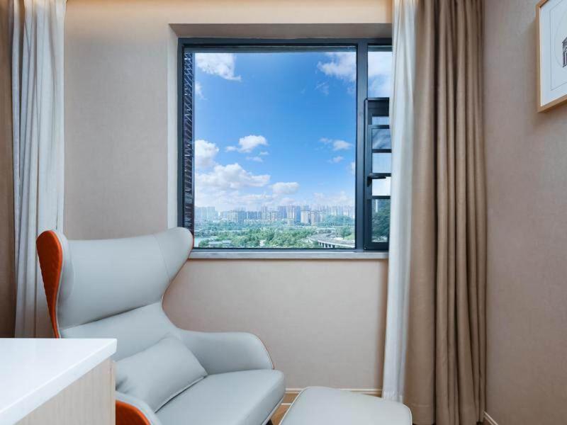 Vienna Hotel Changsha Yuelu Mountain University city Xihu Park, Changsha, China