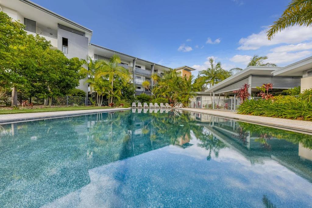 Hotel · Broadwater on the Peninsula, Kawana Waters