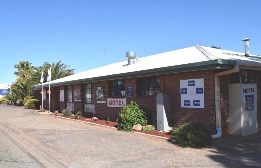 Roundhouse Motel, Peterborough, Australia
