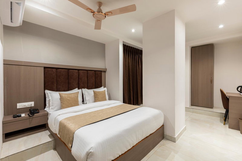 Hotel MetroMax Andheri, Mumbai, India