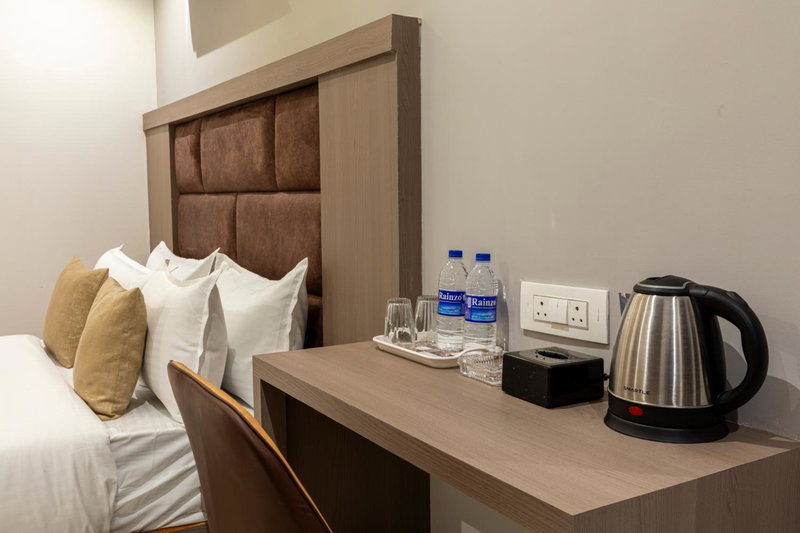 Hotel MetroMax Andheri, Mumbai, India