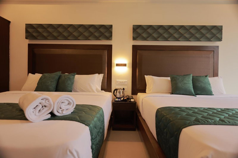 Hotel Aavudai Grand, Aramboli, India