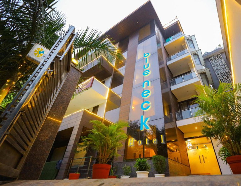 BlueNeck Sec 40 Unitech Cyber Park Gurugram, Gurgaon, India