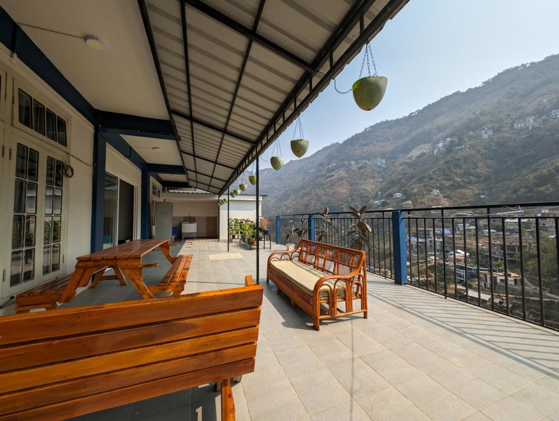 RT Mutbu, Āīzawl, India
