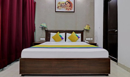 Itsy Hotels Hamlets Stay, Noida, India