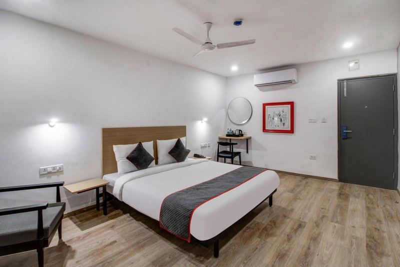 Super Townhouse RCC Majestic 397 LB Nagar, Hyderabad, India