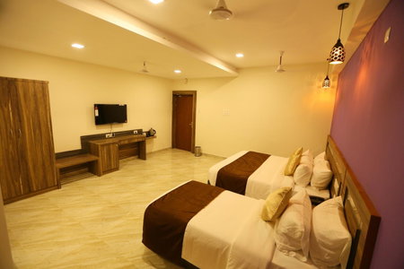 Mehar Inn Hotel, Kāraikkudi, India