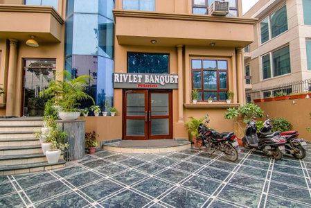FabHotel Prime The Rivlet Premium - MG Road, Gurgaon, India