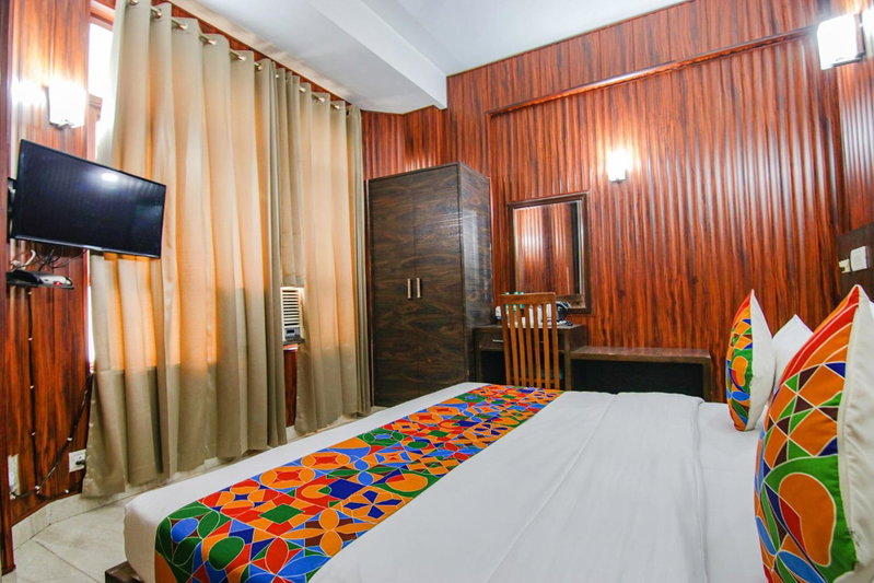 FabHotel Prime The Rivlet Premium - MG Road, Gurgaon, India