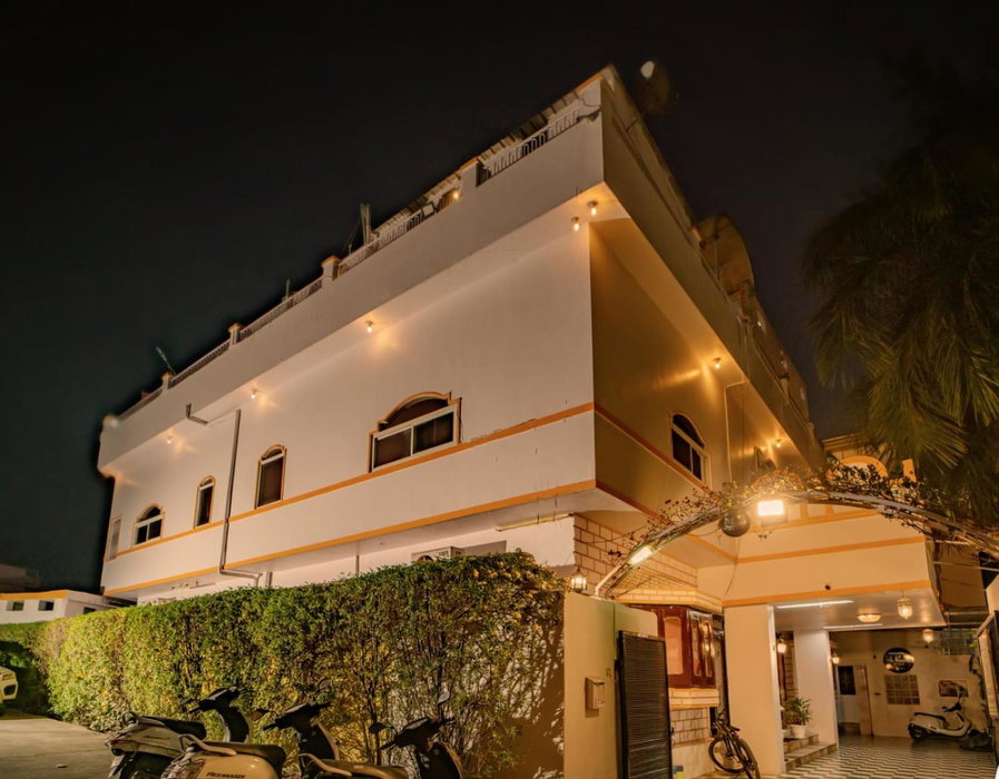 Hotel Ambavgarh Palace, Udaipur, India