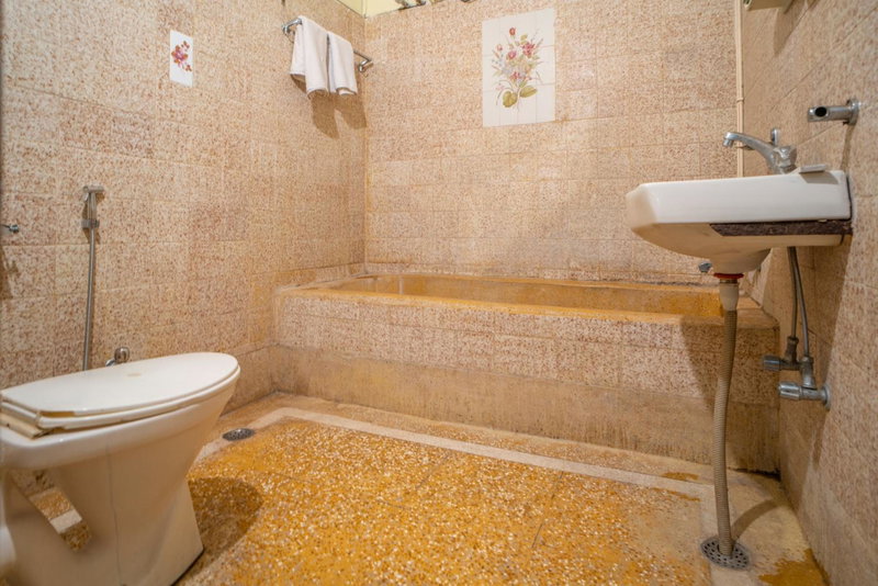 Hotel Ambavgarh Palace, Udaipur, India