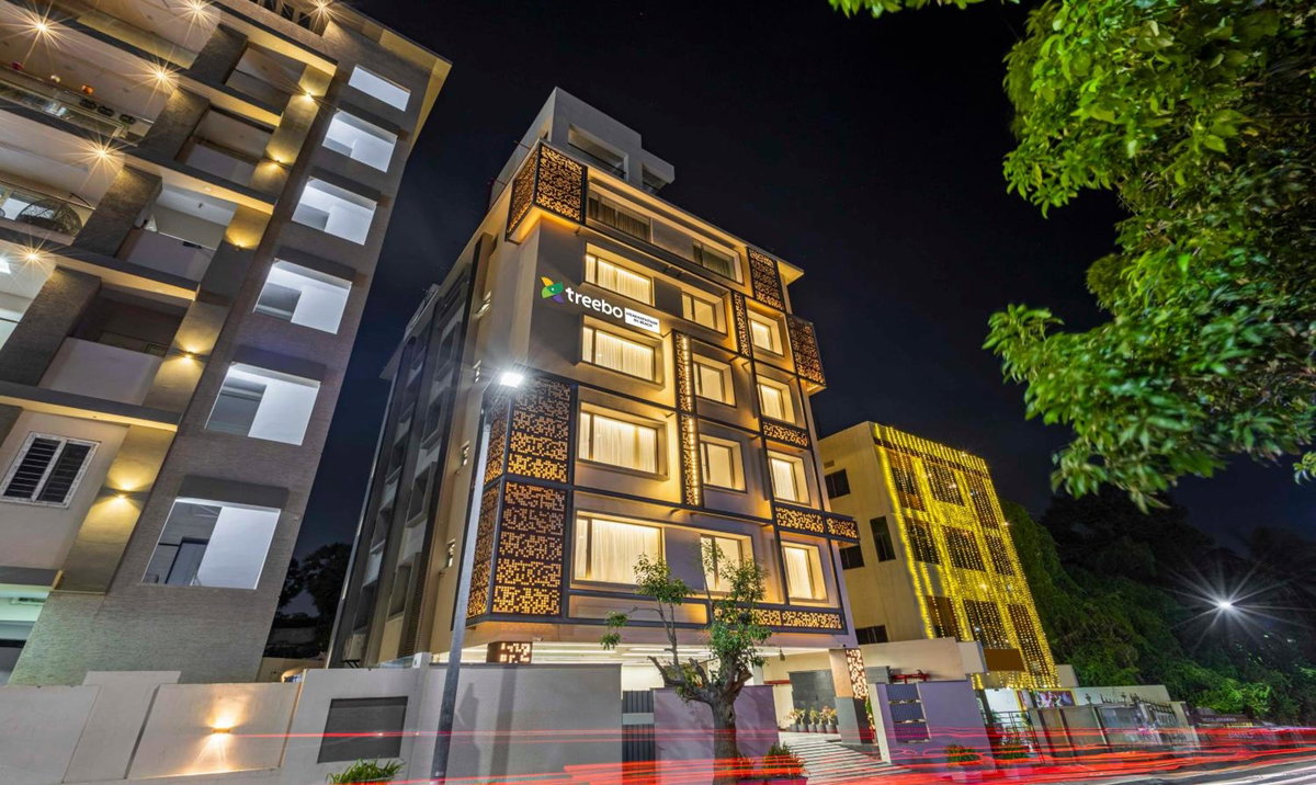 Treebo Premium Lalitha, RK Beach, India