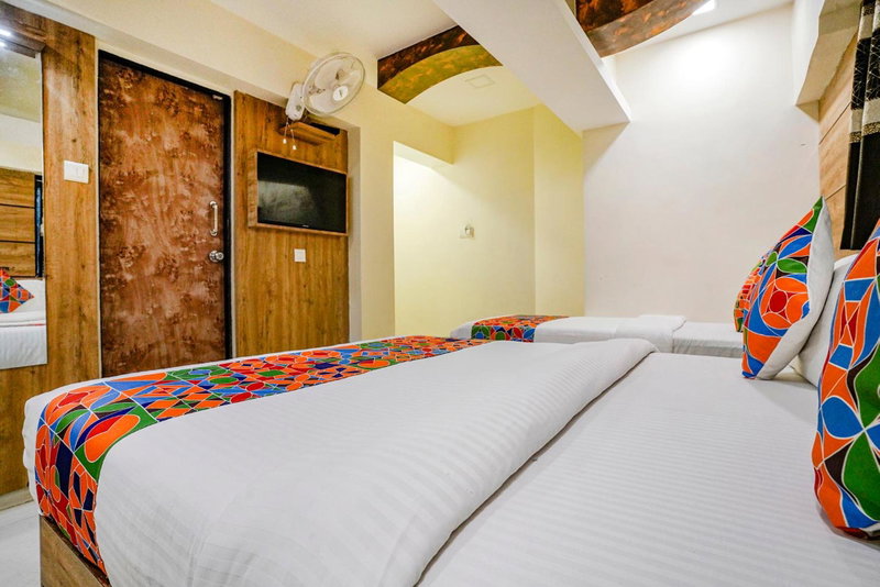 FabHotel Amber Crop Inn, Mumbai, India