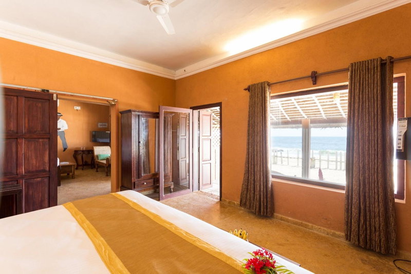 Azure Tides Marari, Mararikulam, India