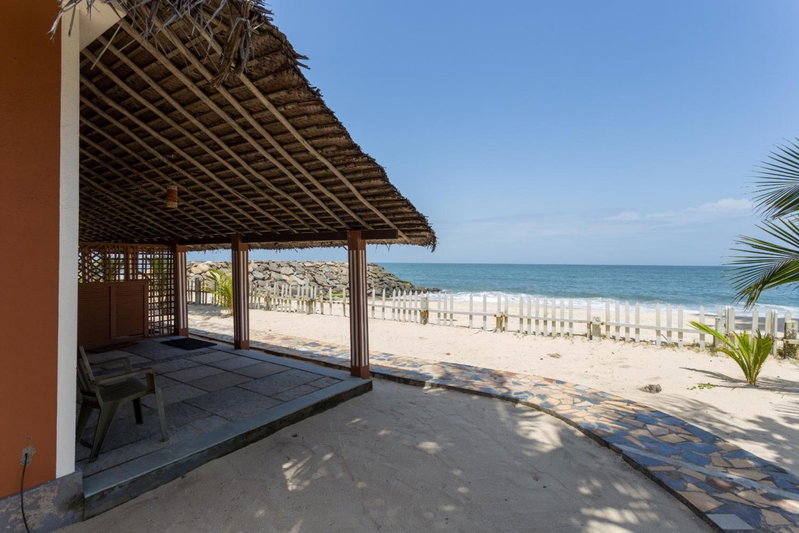 Azure Tides Marari, Mararikulam, India