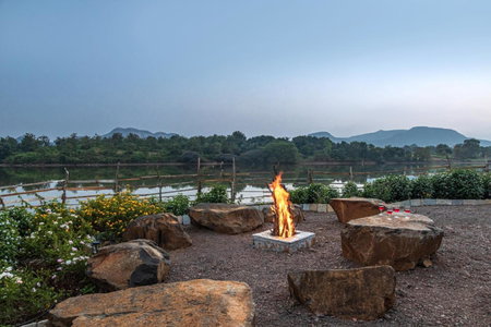 SaffronStays Lake House Bouganvillea, Nashik -villa with great lake views and patio dining, Nashik, India