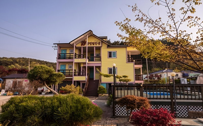 Taean Jangmibit Insaeng Pension, Taean, South Korea