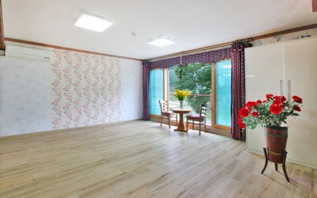 Donggang Village Caravan Pension, Yeongwol, South Korea