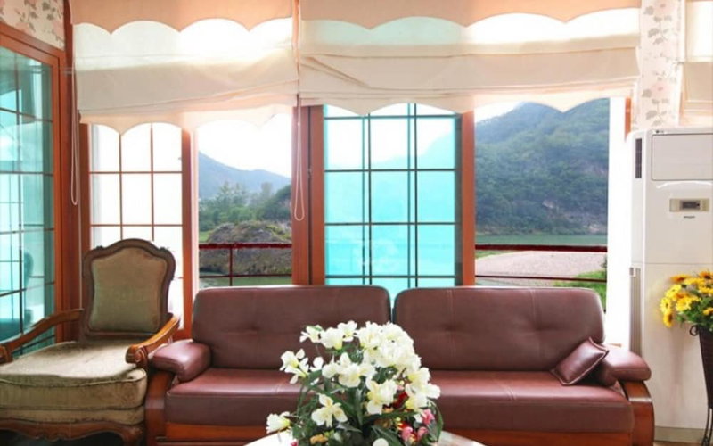 Donggang Village Caravan Pension, Yeongwol, South Korea