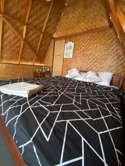 D' Tepi Danau Glamping, Kintamani, Indonesia