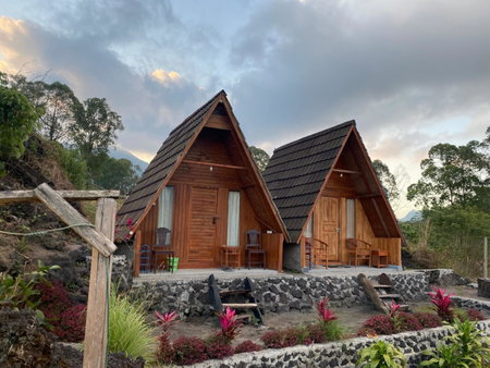 D' Tepi Danau Glamping, Kintamani, Indonesia