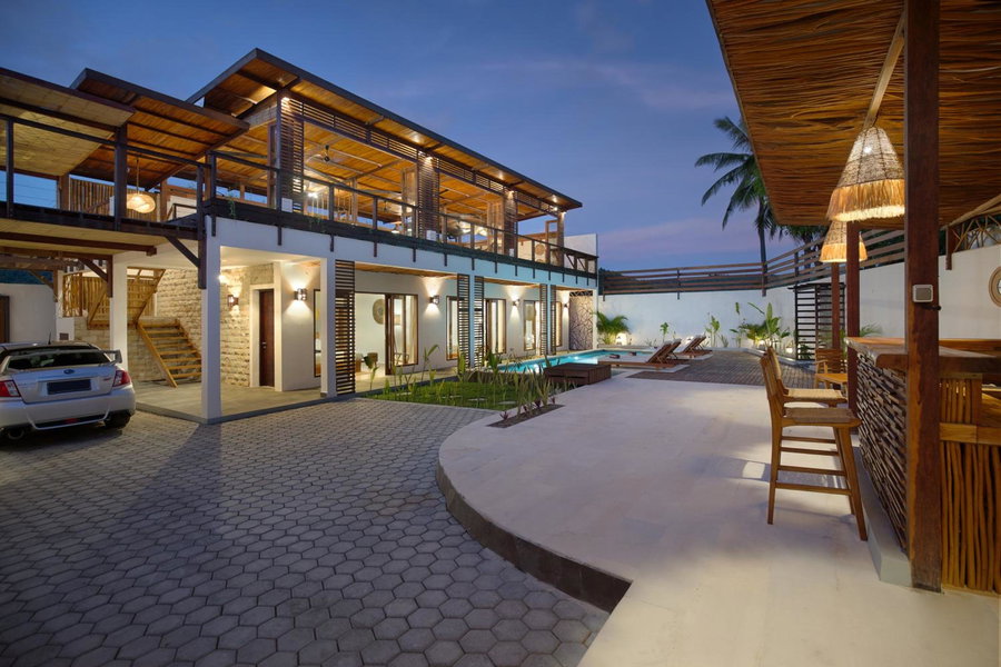 Villa Sakura. Luxury 3 Bedroom Villa., Selong Belanak, Indonesia