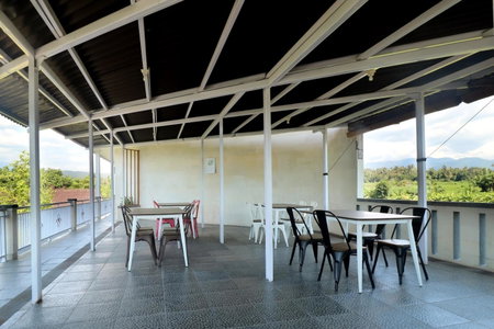 De Loran Hotel, Banjar, Indonesia