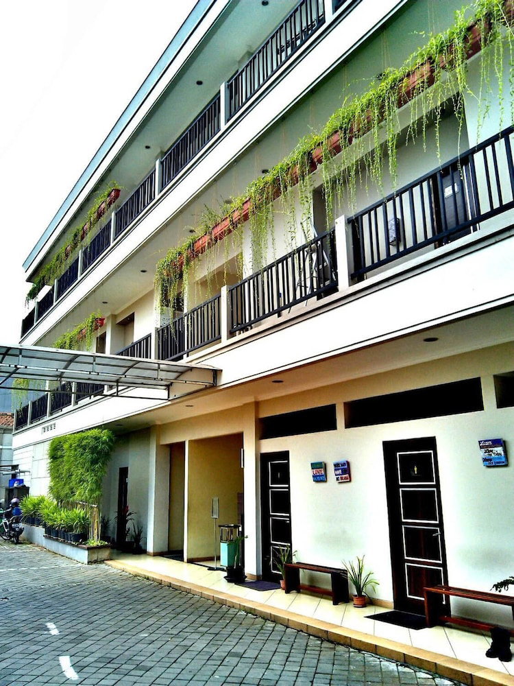Hotel · C3 Hotel Ungaran, Ungaran