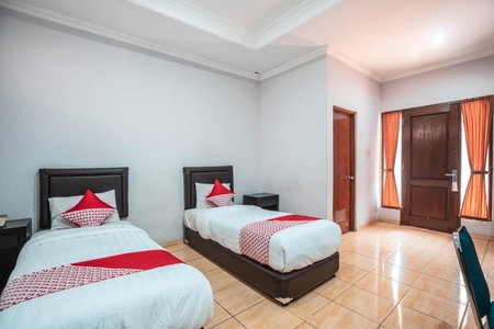 Hotel O Bunga Karang Hotel, Bekasi, Indonesia