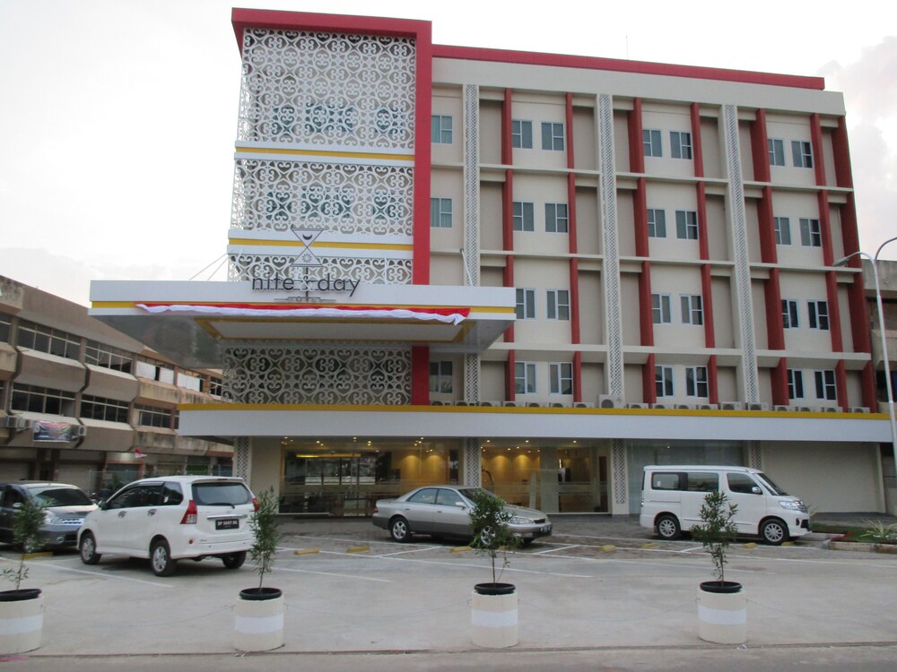 Hotel · Nite & Day Batam Jodoh Square, Batam
