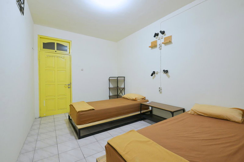 Bunk Bed and Breakfast, Yogyakarta, Indonesia