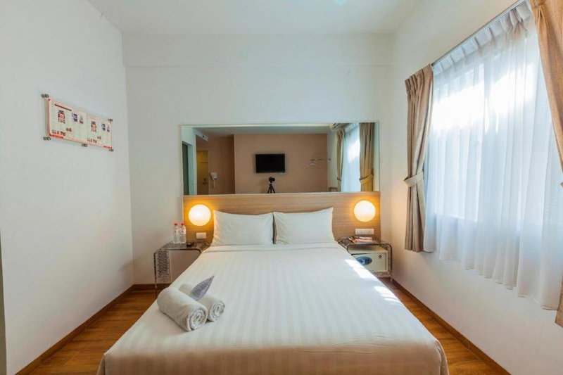 Monoloog Hotel Solo, Solo, Indonesia