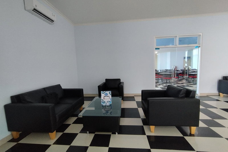 Hotel Sutha Inn Syariah, Jambi, Indonesia