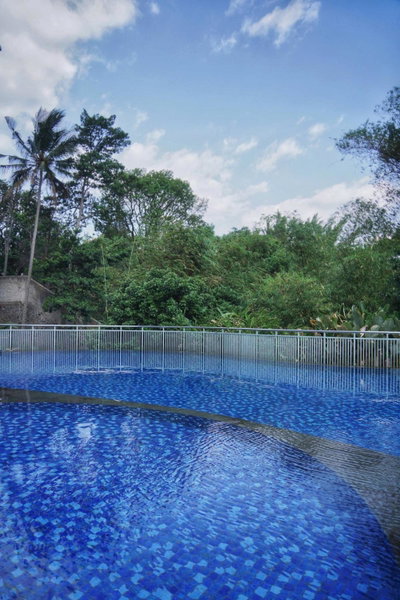 Dago Suite 3BR Luxury Apartment, Bandung, Indonesia