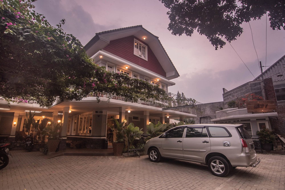 Hotel · Boutique B21 Malang, Azana Hotels Collection, Malang