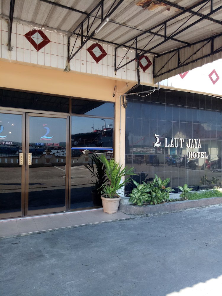 Hotel Laut Jaya, Indonesia