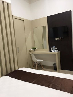 Dawala Hotel, Sudiang, Indonesia