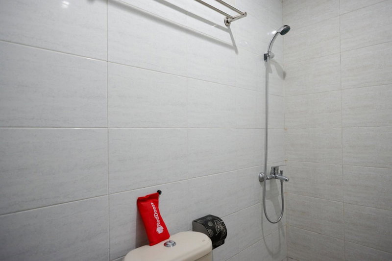 RedDoorz Syariah near RSUD Margono Purwokerto, Purwokerto, Indonesia