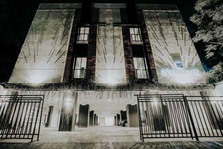 Hotel · Dparagon Pogung F, Yogyakarta