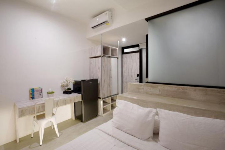 Dparagon Pogung F, Yogyakarta, Indonesia